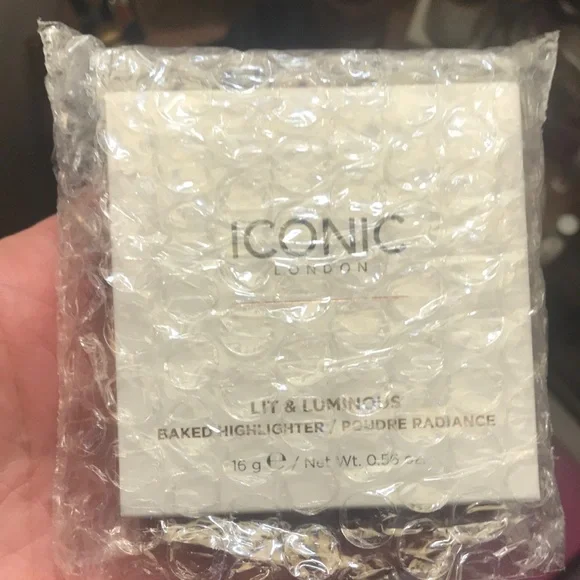 Iconic London Highlighter - Picture 2 of 4